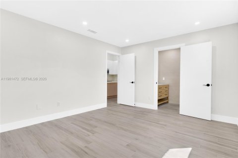 Купить виллу или дом в Хайалиа Гарденс, Флорида 3 спальни, 128.21м2, № 2043569 - фото 18