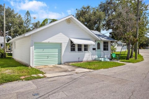 House in Bradenton, Florida 1 bedroom, 74.88 sq.m. № 1916758 - photo 21