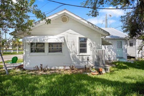 House in Bradenton, Florida 1 bedroom, 74.88 sq.m. № 1916758 - photo 22
