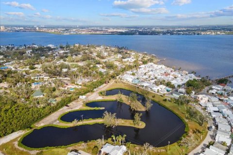 House in Bradenton, Florida 1 bedroom, 74.88 sq.m. № 1916758 - photo 25