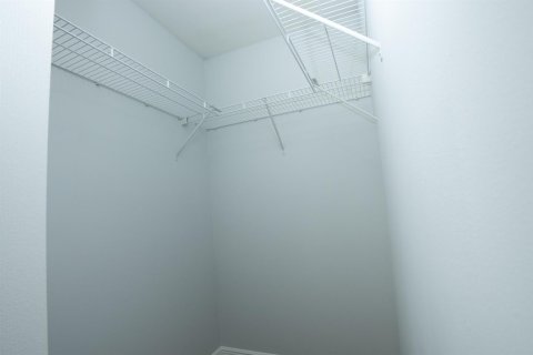 Villa ou maison à vendre à Port St. Lucie, Floride: 4 chambres, 162.21 m2 № 2308033 - photo 24