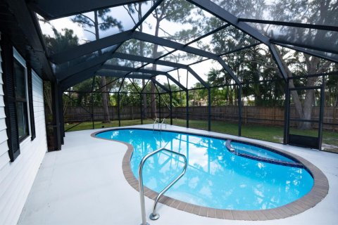 Villa ou maison à vendre à Port St. Lucie, Floride: 4 chambres, 162.21 m2 № 2308033 - photo 4