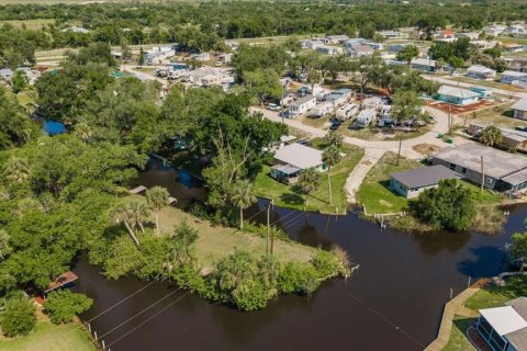 Commercial property in Punta Gorda, Florida 278.71 sq.m. № 2236459 - photo 3