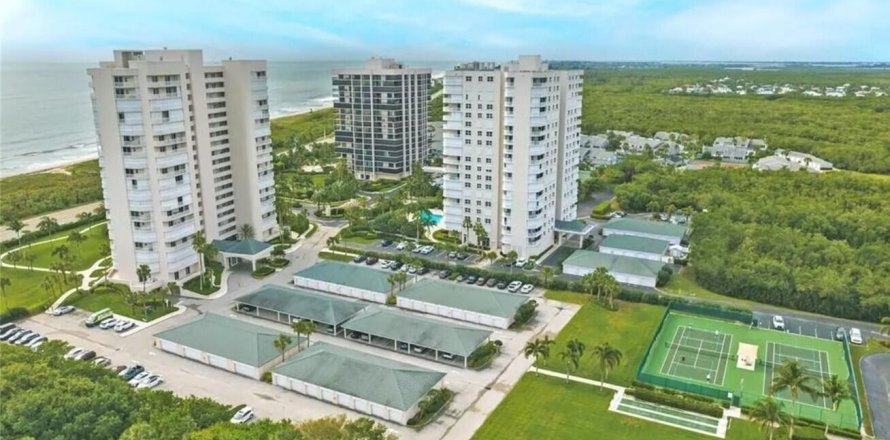 Condo à Hutchinson Island South, Floride, 3 chambres № 1179585