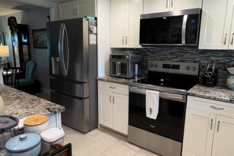 Купить кондоминиум в Ривьера-Бич, Флорида 4 комнаты, 111.11м2, № 2305592 - фото 25