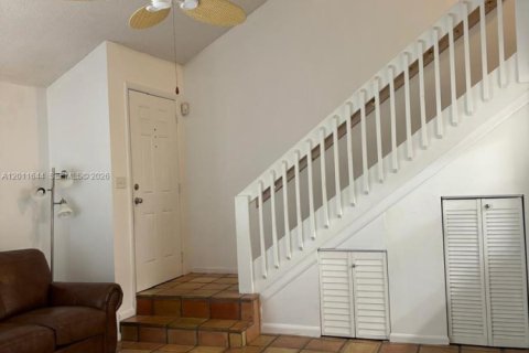 Adosado en venta en North Lauderdale, Florida, 1 dormitorio, 81.94 m2 № 2075308 - foto 20
