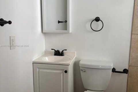 Adosado en venta en North Lauderdale, Florida, 1 dormitorio, 81.94 m2 № 2075308 - foto 14