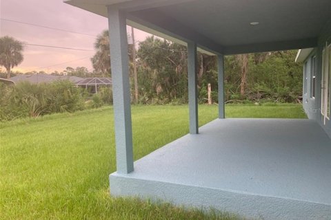 Casa en venta en Port Charlotte, Florida, 4 dormitorios, 163.04 m2 № 1554955 - foto 5