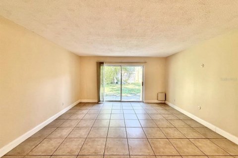 Copropriété à louer à Tampa, Floride: 3 chambres, 147.53 m2 № 2419826 - photo 15