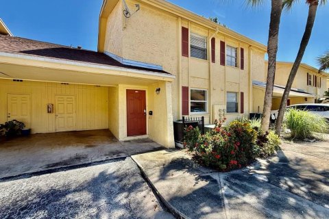 Copropriété à louer à Tampa, Floride: 3 chambres, 147.53 m2 № 2419826 - photo 2