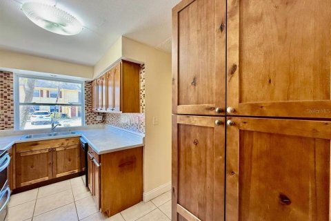 Copropriété à louer à Tampa, Floride: 3 chambres, 147.53 m2 № 2419826 - photo 10