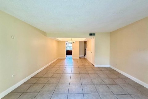 Copropriété à louer à Tampa, Floride: 3 chambres, 147.53 m2 № 2419826 - photo 17