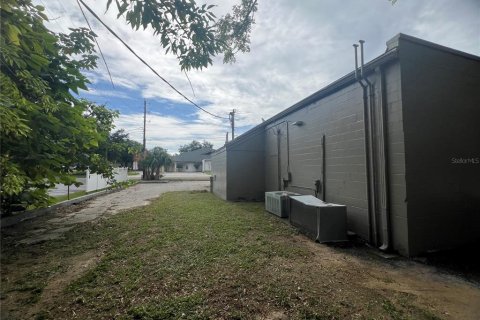 Commercial property in Ocala, Florida 286.42 sq.m. № 2094480 - photo 10
