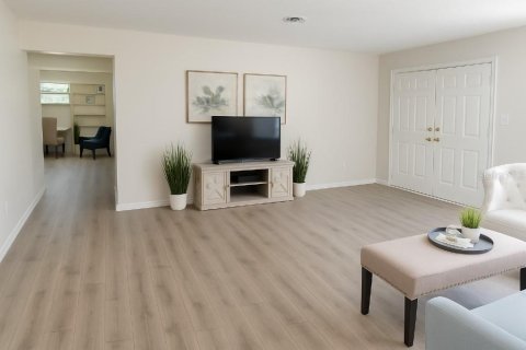 House in Clearwater, Florida 3 bedrooms, 143.72 sq.m. № 1805464 - photo 6
