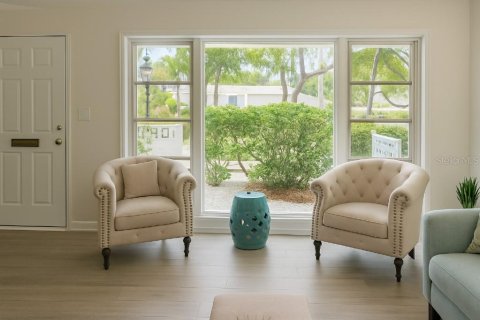 House in Clearwater, Florida 3 bedrooms, 143.72 sq.m. № 1805464 - photo 4