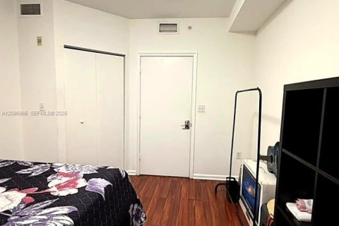 Copropriété à louer à Aventura, Floride: 2 chambres, 99.03 m2 № 2385094 - photo 7