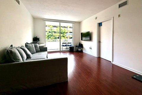 Copropriété à louer à Aventura, Floride: 2 chambres, 99.03 m2 № 2385094 - photo 6