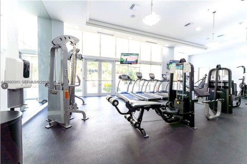 Copropriété à louer à Aventura, Floride: 2 chambres, 99.03 m2 № 2385094 - photo 19