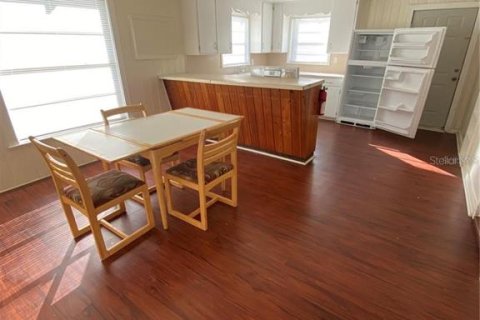 Casa en venta en Frostproof, Florida, 3 dormitorios, 142.14 m2 № 1521088 - foto 4