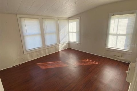 Casa en venta en Frostproof, Florida, 3 dormitorios, 142.14 m2 № 1521088 - foto 3