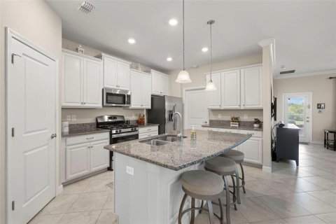 Casa en venta en Land O' Lakes, Florida, 4 dormitorios, 191.47 m2 № 1742879 - foto 8