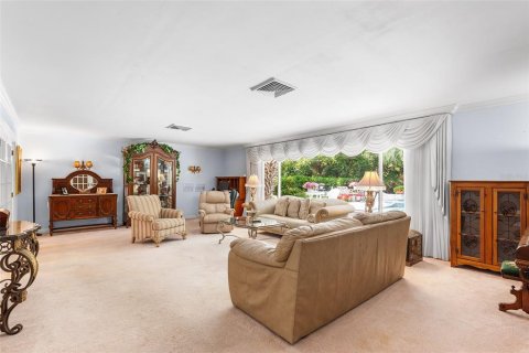 Villa ou maison à vendre à Lakeland, Floride: 3 chambres, 304.72 m2 № 1755379 - photo 29
