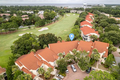 Copropriété à vendre à Miramar Beach, Floride: 3 chambres, 217.58 m2 № 558535 - photo 1