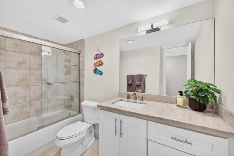 Condo in Fort Lauderdale, Florida, 2 bedrooms  № 2191687 - photo 28