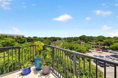 Condo in Fort Lauderdale, Florida, 2 bedrooms  № 2191687 - photo 20
