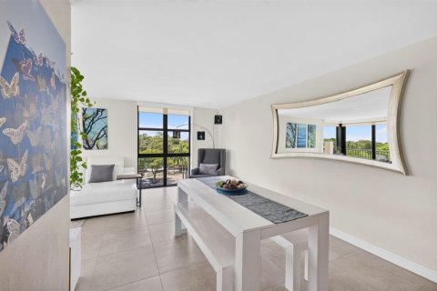 Condo in Fort Lauderdale, Florida, 2 bedrooms  № 2191687 - photo 6