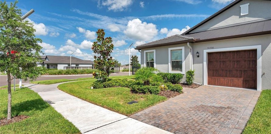 Casa en San Antonio, Florida 2 dormitorios, 150.97 m2 № 1816293