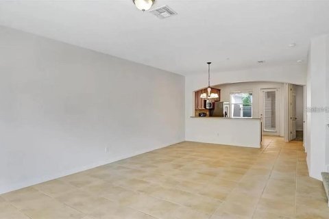 Touwnhouse à louer à Orlando, Floride: 3 chambres, 171.03 m2 № 2284969 - photo 8