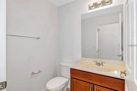 Touwnhouse à louer à Orlando, Floride: 3 chambres, 171.03 m2 № 2284969 - photo 9