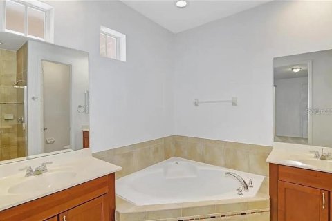 Touwnhouse à louer à Orlando, Floride: 3 chambres, 171.03 m2 № 2284969 - photo 12