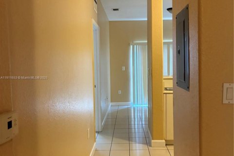 Copropriété à louer à Homestead, Floride: 2 chambres, 84.91 m2 № 1966795 - photo 24