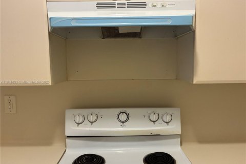 Copropriété à louer à Homestead, Floride: 2 chambres, 84.91 m2 № 1966795 - photo 28