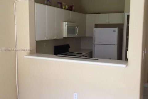 Copropriété à louer à Homestead, Floride: 2 chambres, 84.91 m2 № 1966795 - photo 7