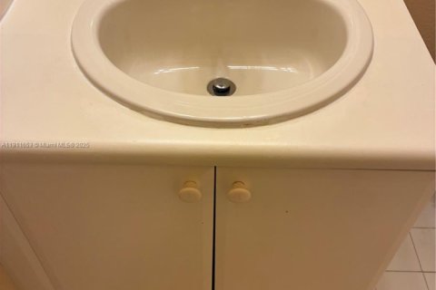 Copropriété à louer à Homestead, Floride: 2 chambres, 84.91 m2 № 1966795 - photo 20