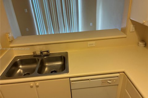 Copropriété à louer à Homestead, Floride: 2 chambres, 84.91 m2 № 1966795 - photo 29