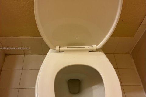 Copropriété à louer à Homestead, Floride: 2 chambres, 84.91 m2 № 1966795 - photo 21