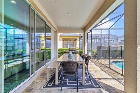 Casa en venta en Kissimmee, Florida, 9 dormitorios, 405.33 m2 № 1631003 - foto 13