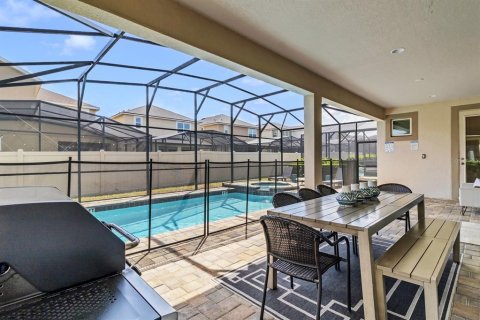Casa en venta en Kissimmee, Florida, 9 dormitorios, 405.33 m2 № 1631003 - foto 15
