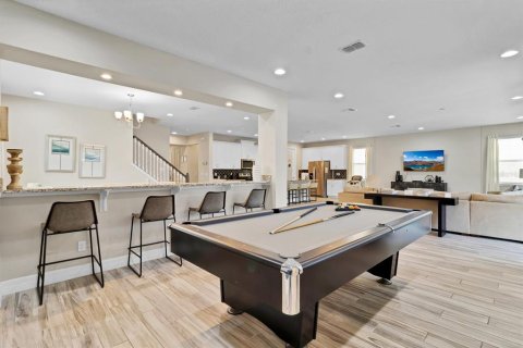 Casa en venta en Kissimmee, Florida, 9 dormitorios, 405.33 m2 № 1631003 - foto 10