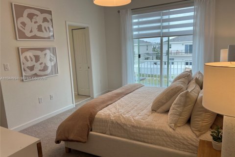 Touwnhouse à louer à Homestead, Floride: 4 chambres, 167.6 m2 № 2001434 - photo 17