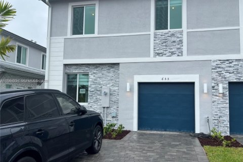 Touwnhouse à louer à Homestead, Floride: 4 chambres, 167.6 m2 № 2001434 - photo 27