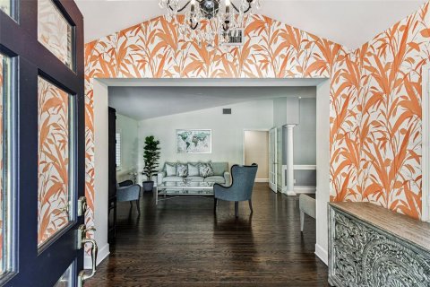 Villa ou maison à louer à Tampa, Floride: 4 chambres, 217.02 m2 № 2115380 - photo 2