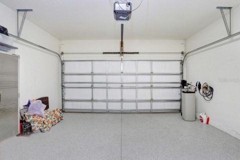 House in Plant City, Florida 3 bedrooms, 140.56 sq.m. № 1886813 - photo 24