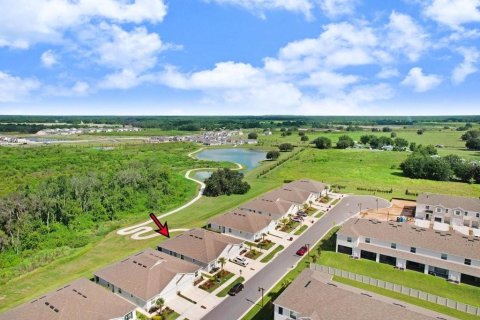 House in Plant City, Florida 3 bedrooms, 140.56 sq.m. № 1886813 - photo 28