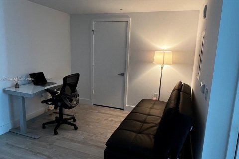 Studio in the Condo in Miami, Florida  № 1961955 - photo 11