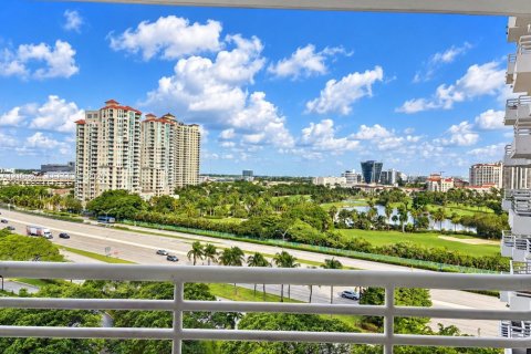 Copropriété à vendre à Aventura, Floride: 1 chambre, 91.97 m2 № 2414543 - photo 9